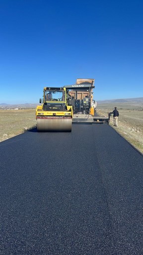 KARS MERKEZ AYDINALAN KÖYÜ BSK AŞINMA TABAKASI İŞİMİZ DEVAM EDİYOR...